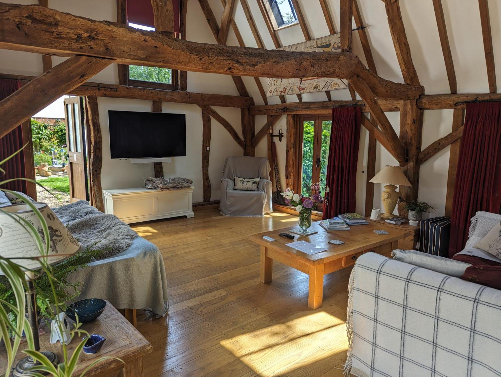 Cosy Listed Barn In Peaceful Country Village Granborough Exterior foto